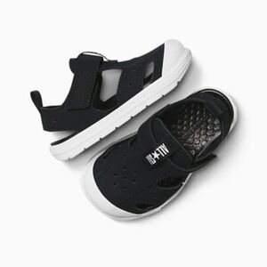 Chuck Taylor Utility Easy-On Sandals